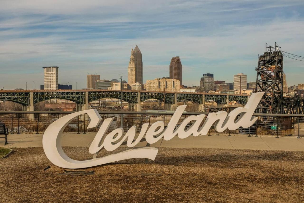 Frontdesk Athlon Apts Downtown Cleveland Apartment ภายนอก รูปภาพ