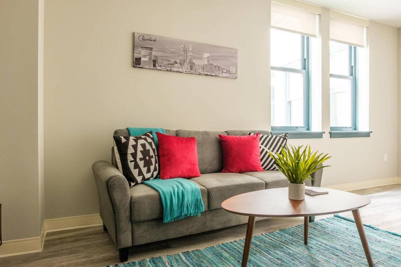 Frontdesk Athlon Apts Downtown Cleveland Apartment ภายนอก รูปภาพ